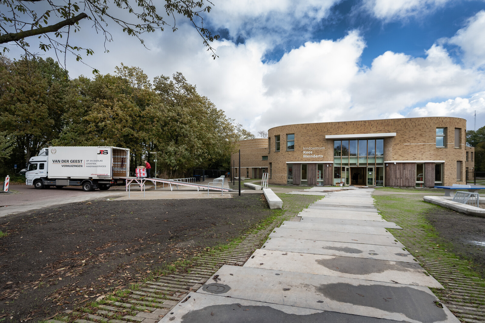 01-verhuizing-koos-meindertsschool-20251021-mgf4952.jpg