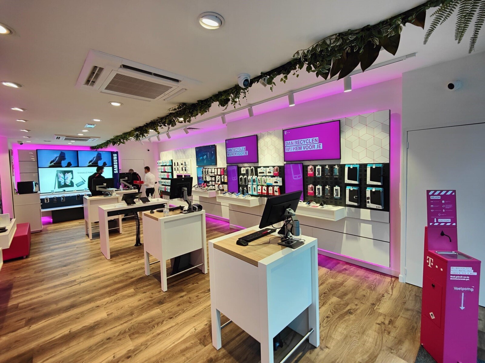 t-mobile1.jpg