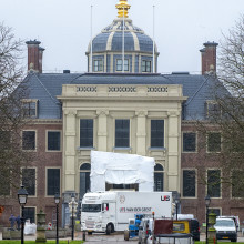 Koninklijke familie met trots verhuisd naar Oranjepaleis